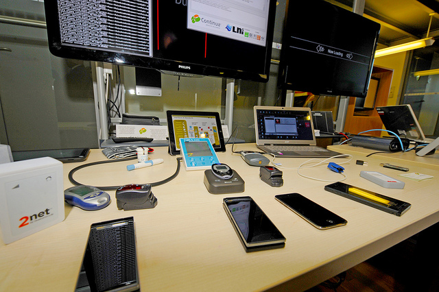 smartphones and computers table